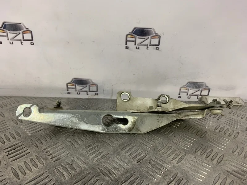 Петля капота Volvo S80 2010 31250186, правая