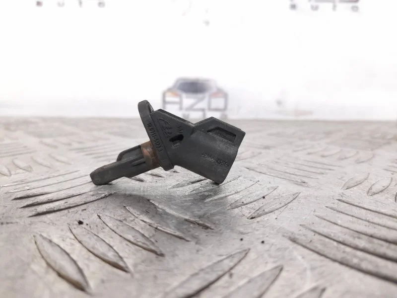 Датчик АБС Volvo C30 2007 30748149 B5254T5, передний левый