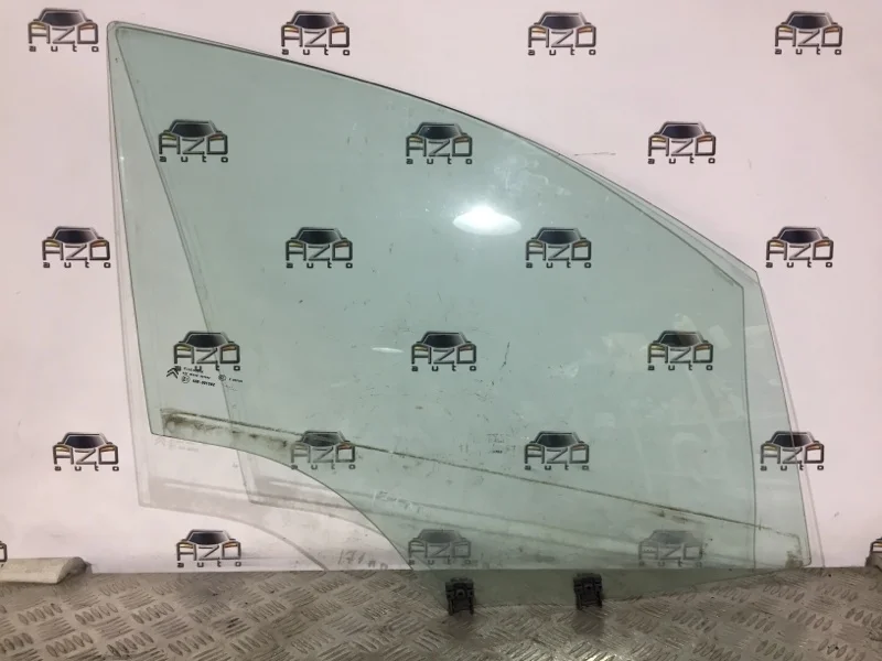 Стекло Citroen C4 2012 9202Q6 B7, переднее правое