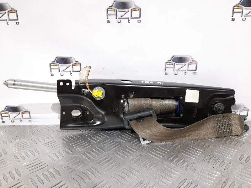 Ремень безопасности Volvo S80 2010 39811483, передний правый