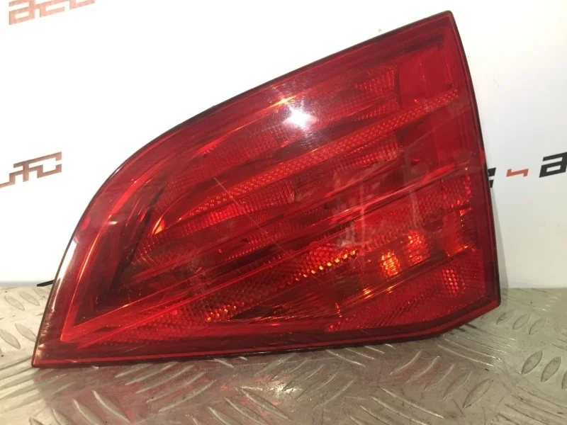 Фонарь Audi A4 2009 8K9945094 B8, правый