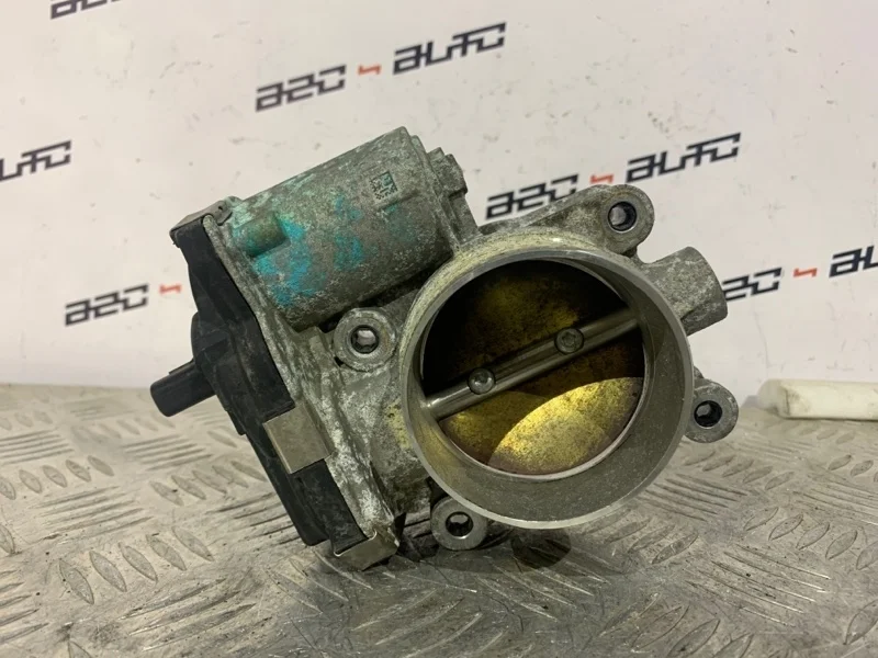 Дроссельная заслонка Chevrolet Captiva 2012 12631186 C140 2.4