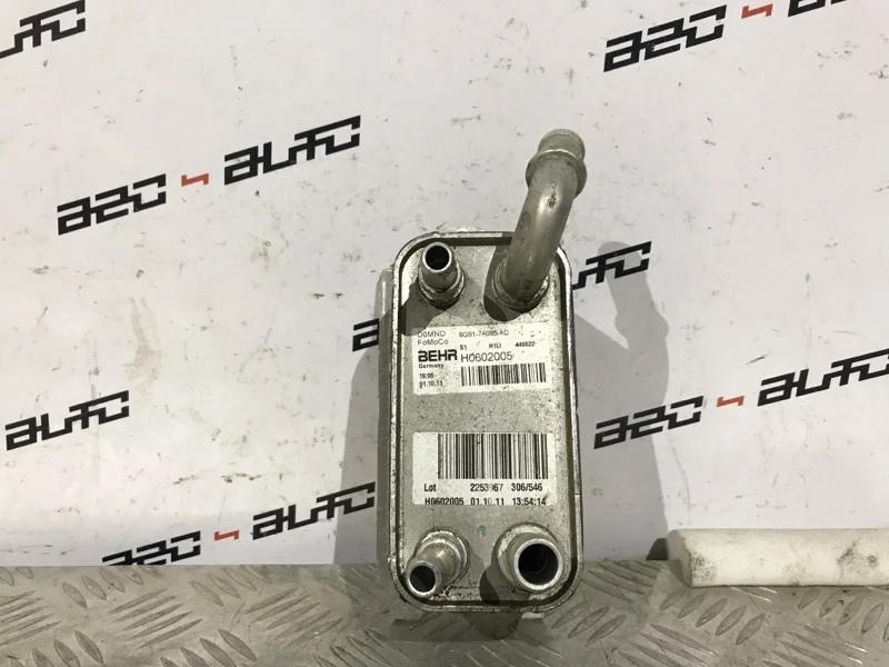 Радиатор акпп Volvo S60 2012 30792231 B4164T