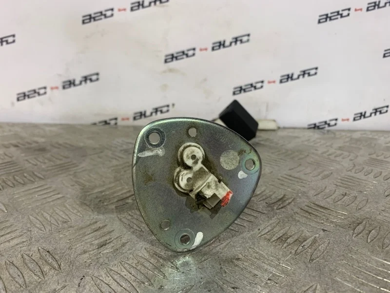 Датчик уровня топлива Mitsubishi ASX 2010 1718A051 1 1.8