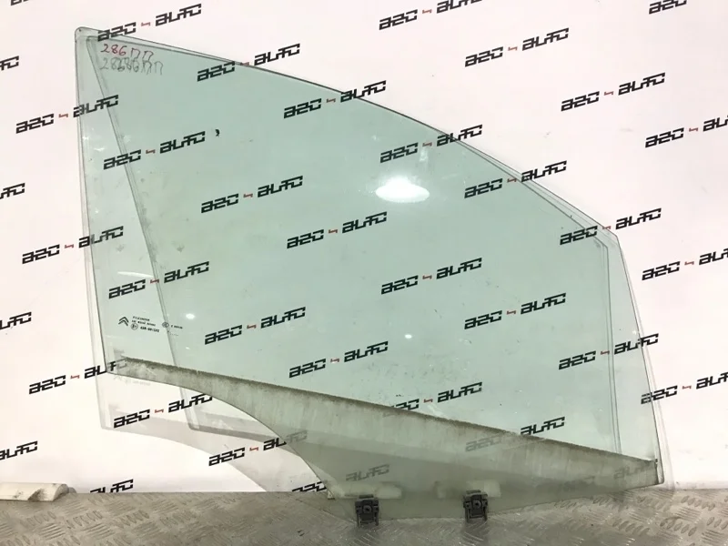 Стекло Citroen C4 2011 9202Q6 B7, переднее правое