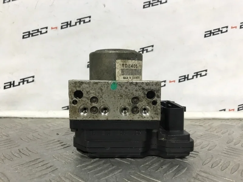 Блок АБС Renault Koleos 2010 47660JY62D 2.5