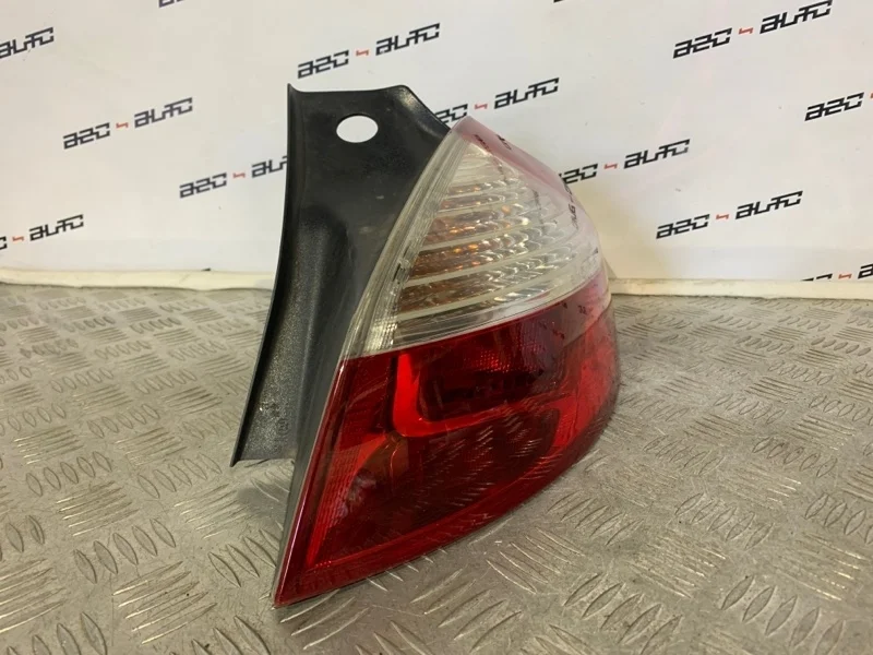 Фонарь Renault Megane 2011 265500007R 3, правый