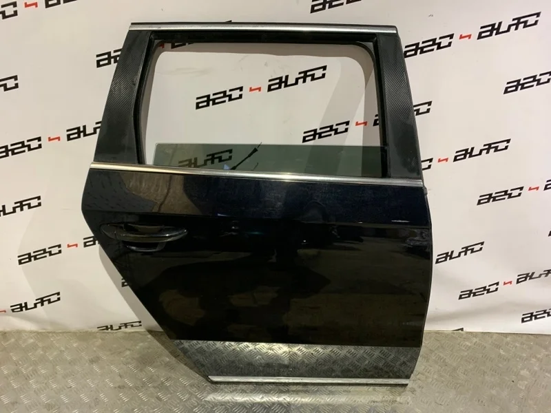 Дверь Volkswagen Passat 2011 3AF833056 B7, задняя правая