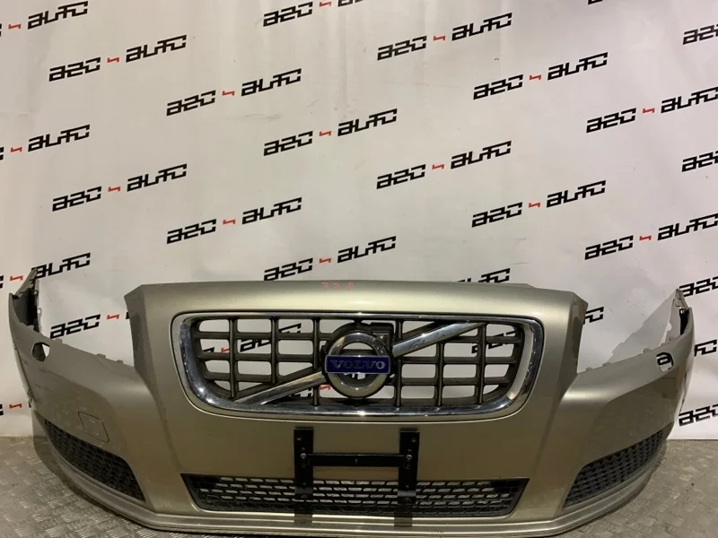 Бампер Volvo V70 2008 39883155 WG, передний
