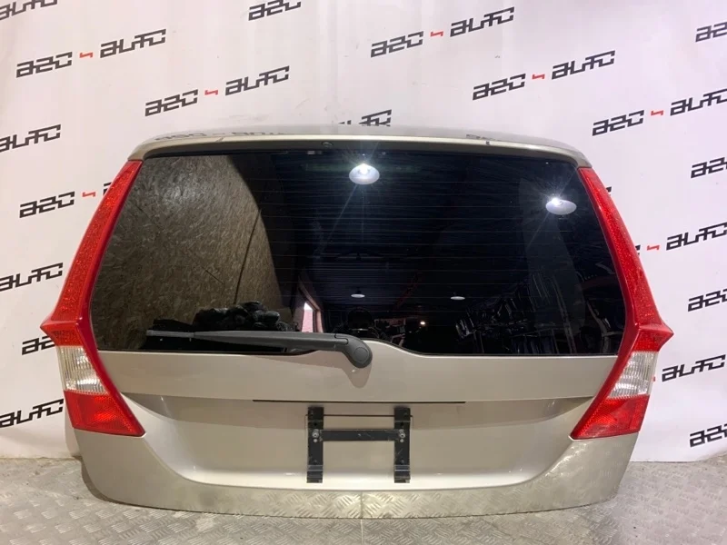 Крышка багажника Volvo XC70 2008 39807944 WG