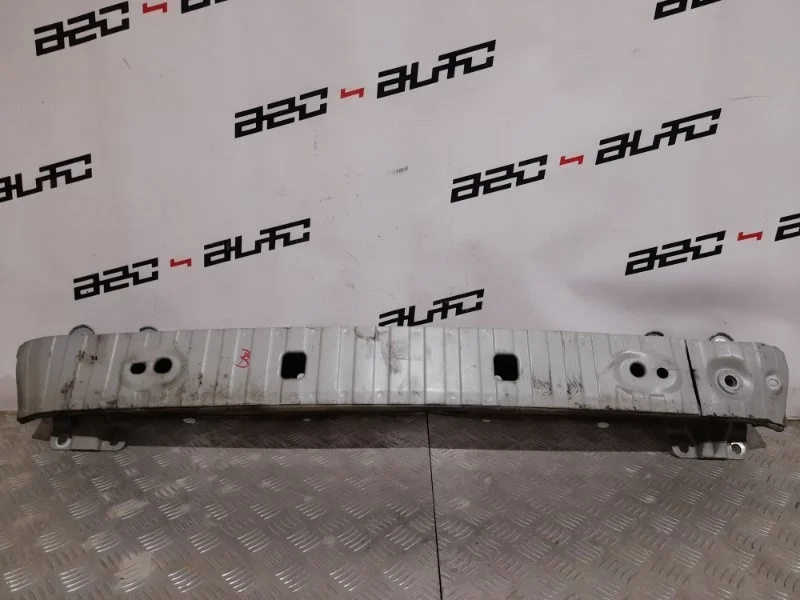 Усилитель бампера Volvo C30 2009 31217704 1, задний