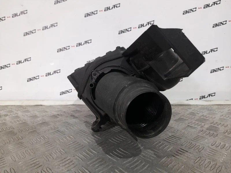 Корпус воздушного фильтра Volkswagen Passat 2011 1K0129607 B7 1.4