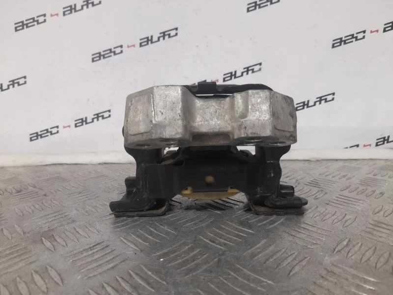Опора двигателя Citroen C3 2010 9681706580 2 1.6