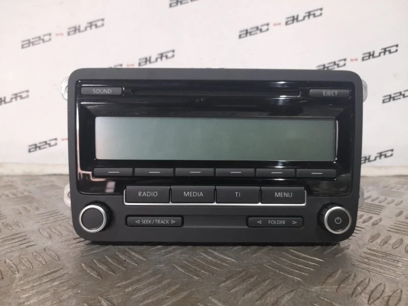 Автомагнитола Volkswagen Passat 2010 1K0035183 B6 1.8