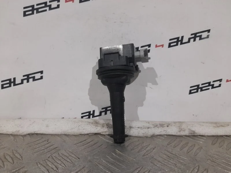 Катушка зажигания Volvo V70 2009 30713417 WG B5254T6