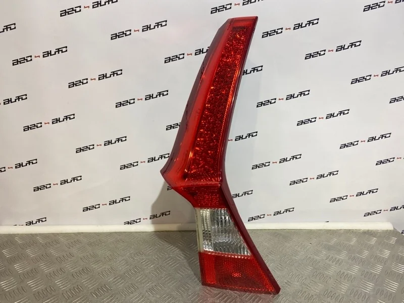 Фонарь Volvo V70 2008 31395068, левый