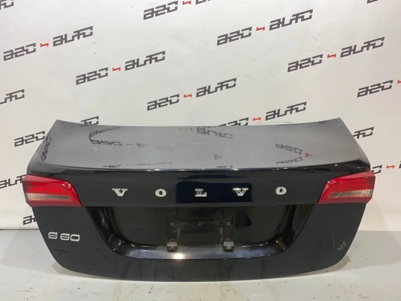 Крышка багажника Volvo S60 2012 31395582 2