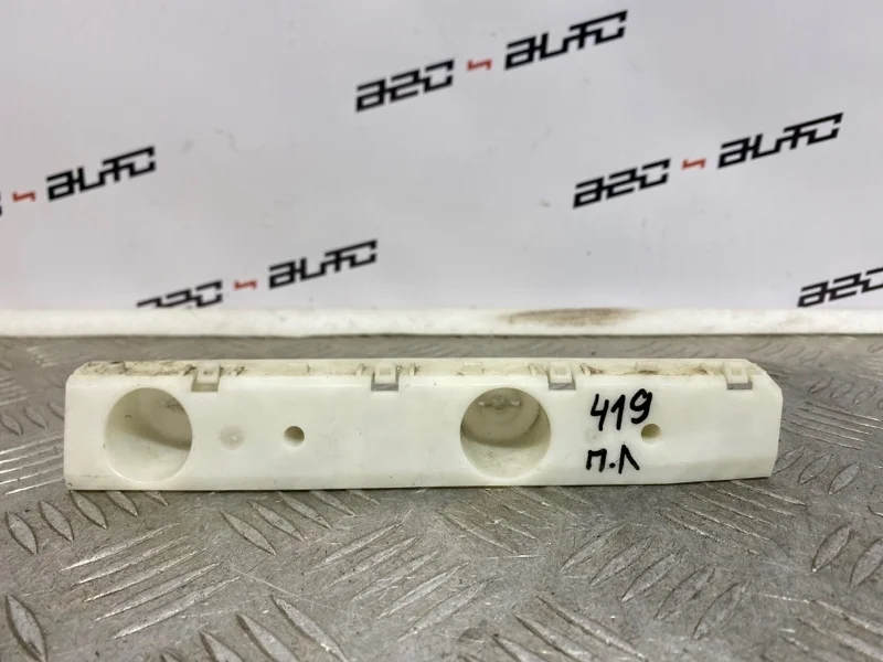 Крепление бампера Nissan Teana 62221JN20A 2, переднее левое