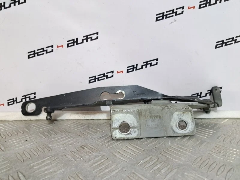 Петля капота Volvo S60 2012 30799179 2, правая