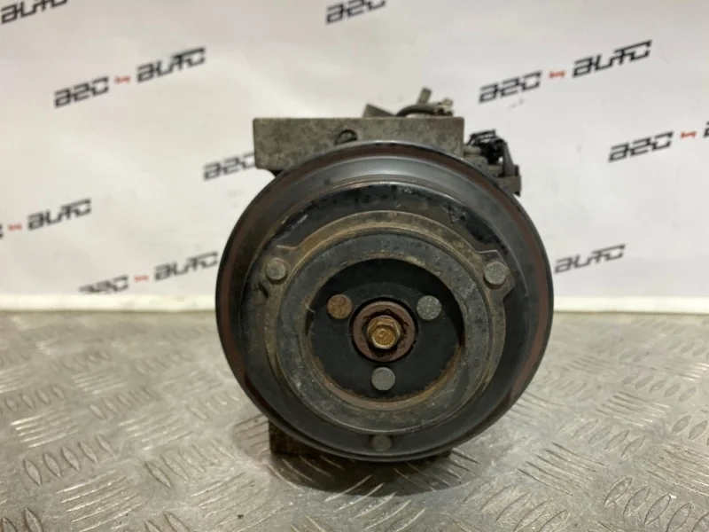 Компрессор кондиционера Infiniti M35 92600EG000 Y50 3.5