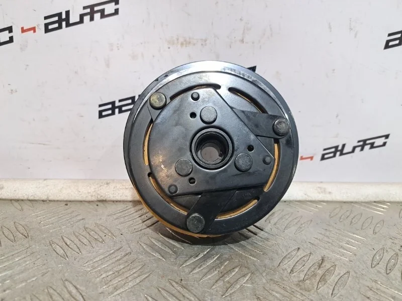 Муфта компрессора кондиционера Renault Scenic 8200200671