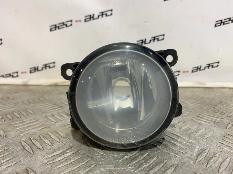 Фара противотуманная Renault Kangoo 2012 8200074008 KW