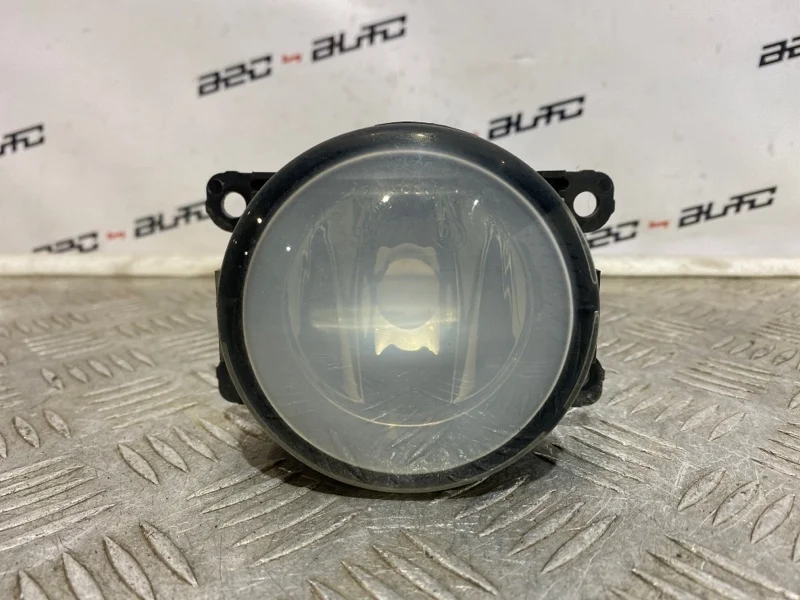 Фара противотуманная Renault Kangoo 2012 8200074008 KW