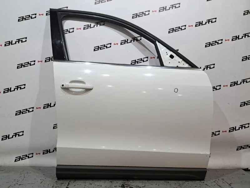 Дверь AUDI Q5 2010 8R0831052E 8R, передняя правая