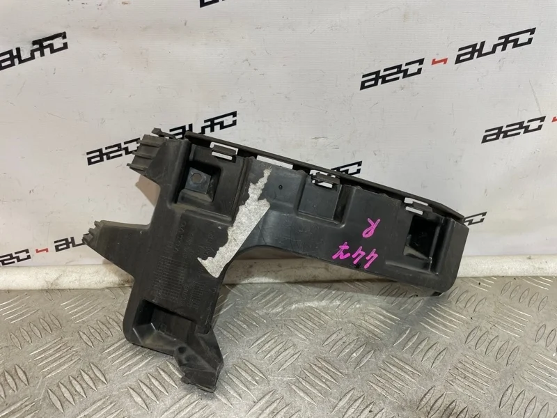 Крепление бампера Volvo S60 2012 30795055 2, заднее правое