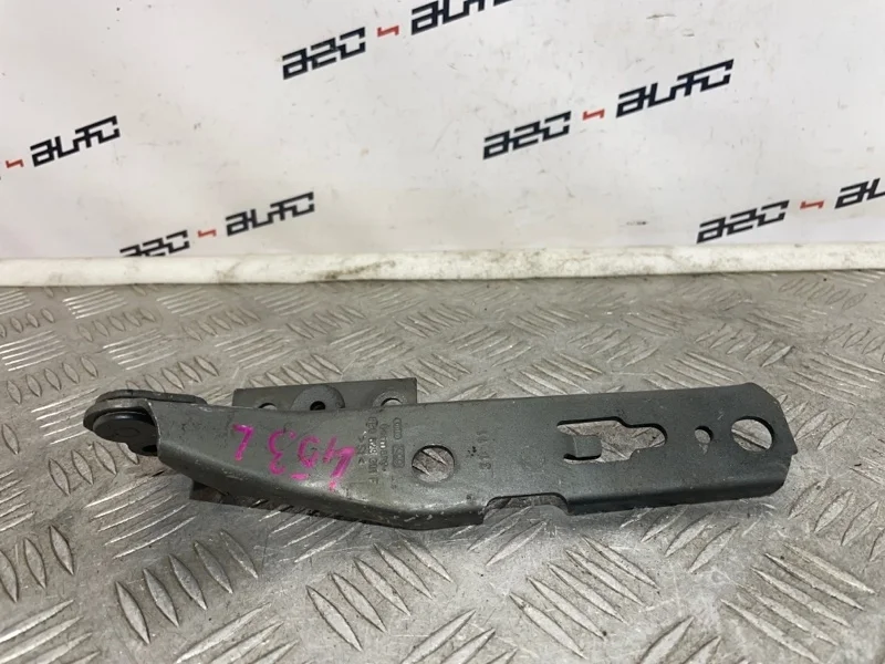 Петля капота Audi A4 2008 8E0823301F B7, левая