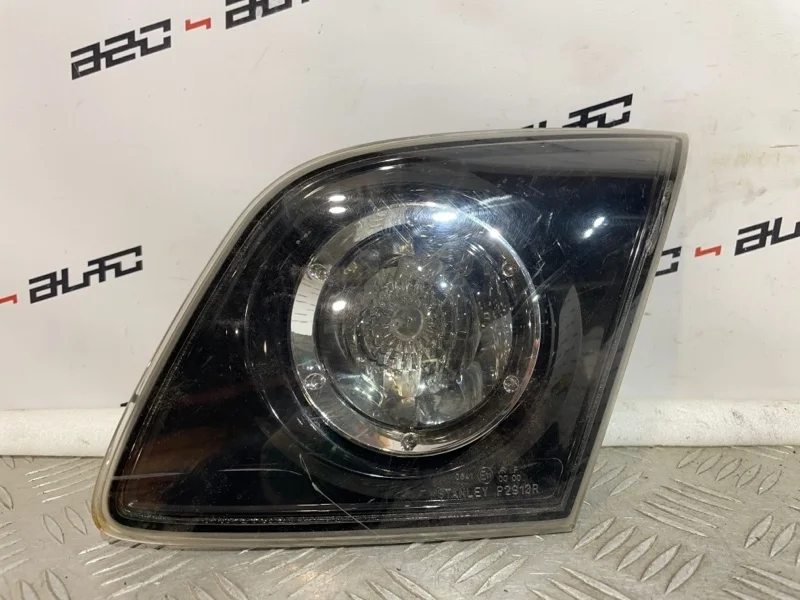 Фонарь Mazda 3 2006-2009 BK, правый