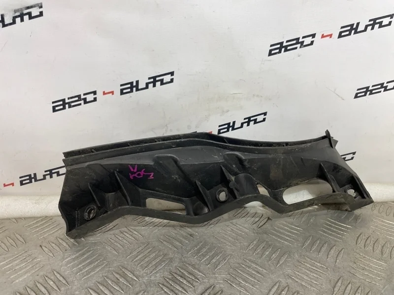 Крепление бампера Volkswagen Passat 2007 3C0807889A B6, переднее левое