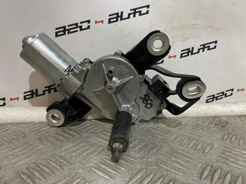 Мотор стеклоочистителя Volkswagen Polo 2011 5K6955711B 5, задний