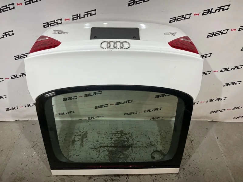 Крышка багажника Audi A5 8T8827025 1