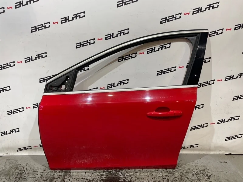 Дверь Volvo V40 2014 32321018 2, передняя левая
