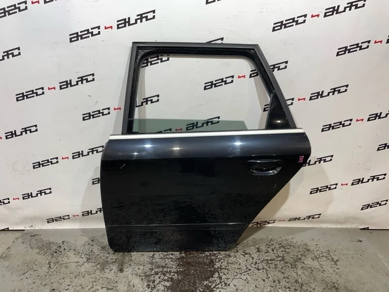 Дверь Audi A4 Avant 2004 8E0833051 B6, задняя левая