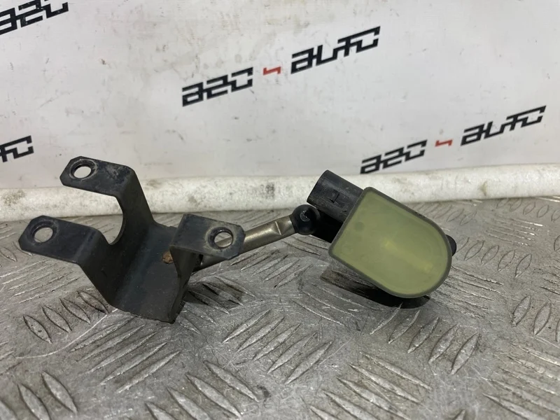 Датчик положения кузова Audi A3 2007 1T0907503 8P