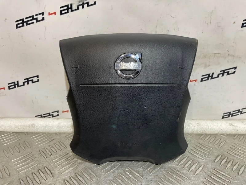 Подушка безопасности в руль airbag Volvo XC70 2008 30721996 2