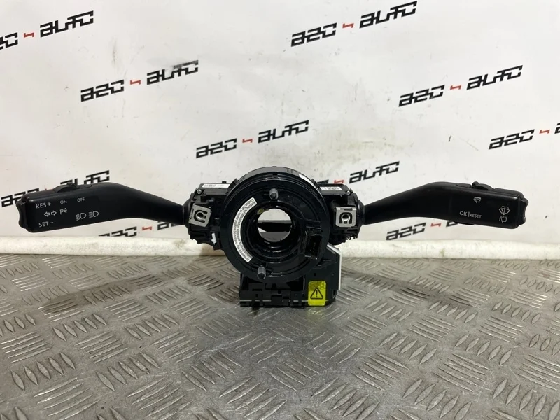 Блок переключателей подрулевых Volkswagen Golf Plus 2006 1K0959653C 1