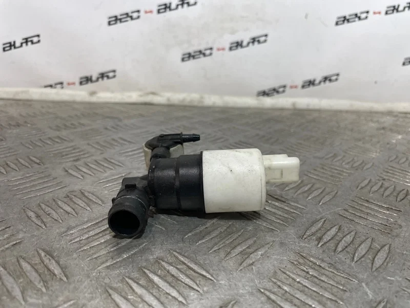 Насос стеклоомывателя Citroen C4 2012 9684522380 B7