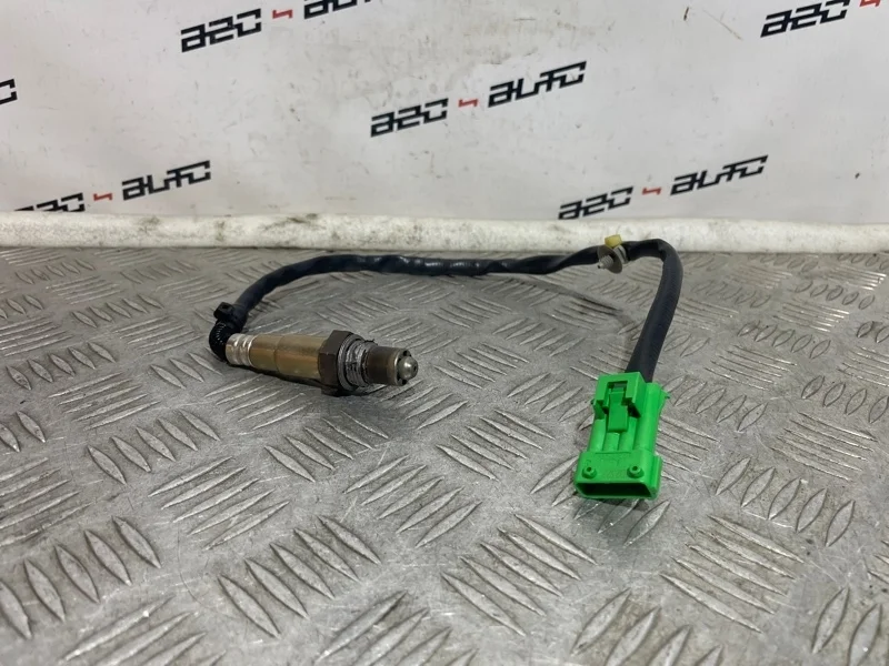 Датчик кислорода Peugeot 3008 9665104080 1.6