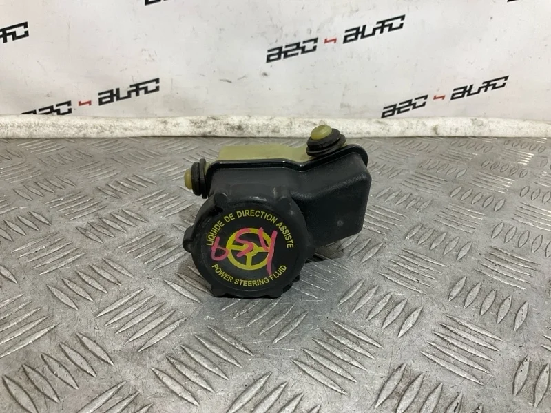 Бачок гидроусилителя Ford Kuga 2010 1699693 1 2.5