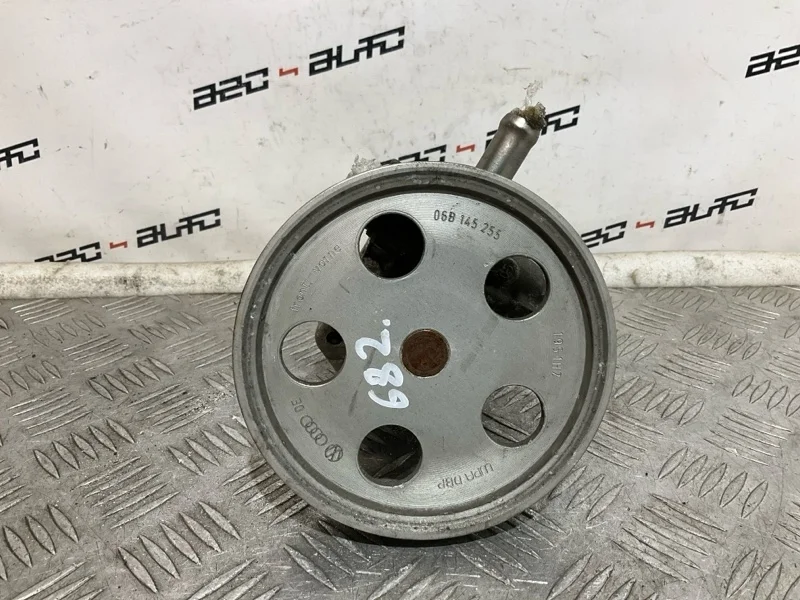 Насос гидроусилителя Audi A4 8E0145153D B7 2.0