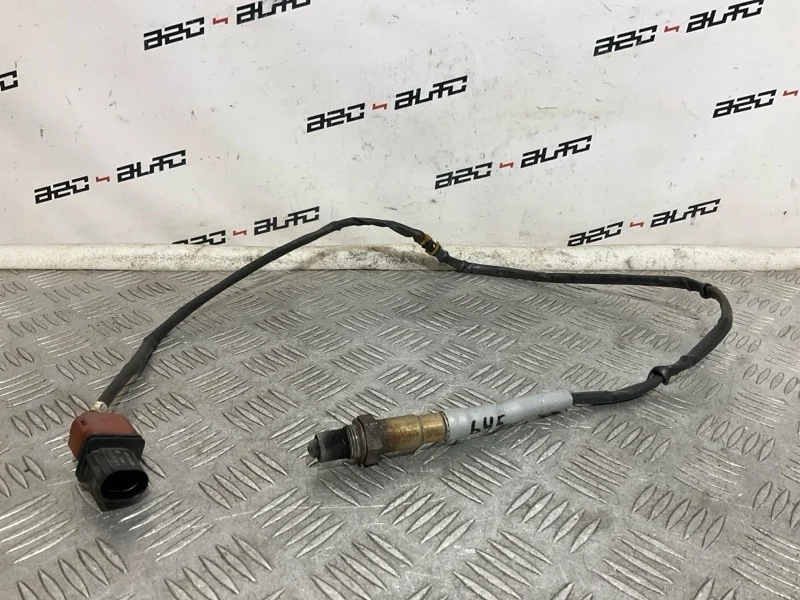 Датчик кислорода Volkswagen Golf 06F906262J 5 2.0