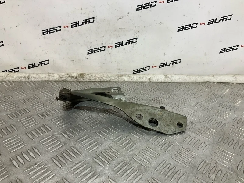 Петля капота Volvo S40 2011 30753597 2, левая