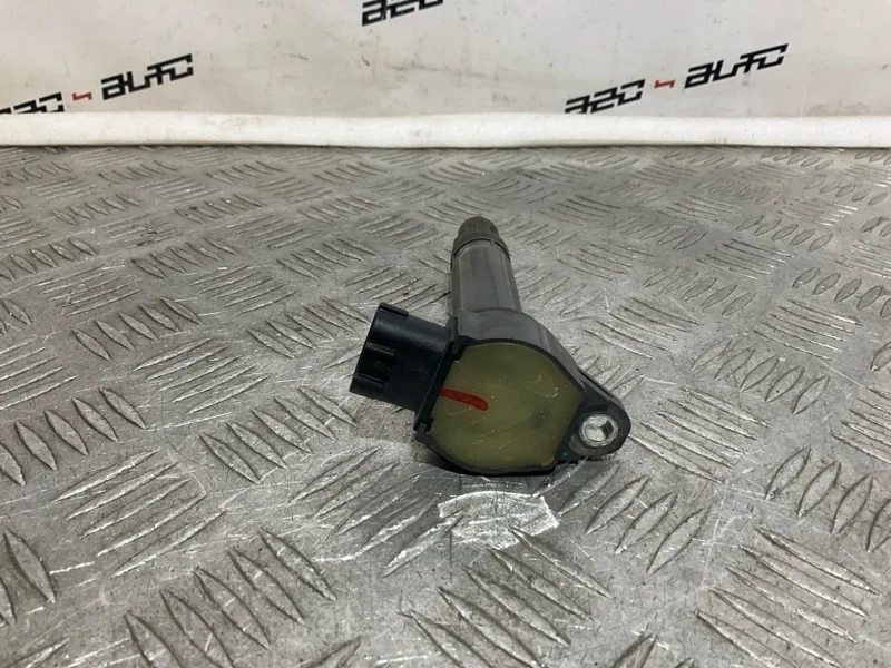 Катушка зажигания Mitsubishi Outlander 2006 1832A016 CW5W 2.4