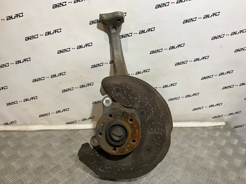 Кулак поворотный Audi A4 2010 8K0407253AB B8 CDN, передний правый