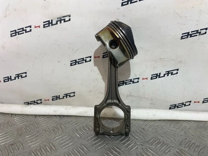 Поршень Volkswagen Golf Plus 2006 06D107065R 1 2.0