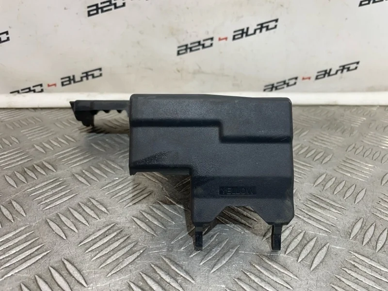 Крышка блока предохранителей Citroen DS4 2011 9666817180 1