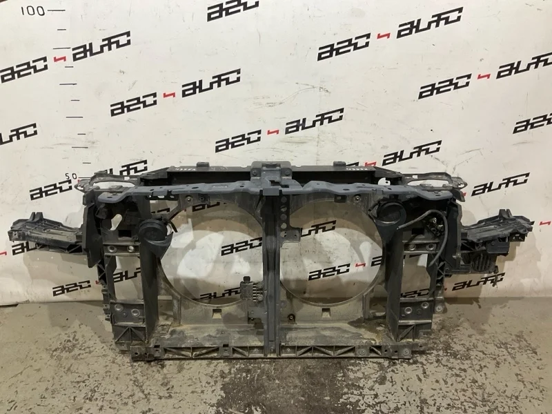 Передняя панель рамка радиатора Nissan Cima 625011MA5A Y51 3.5